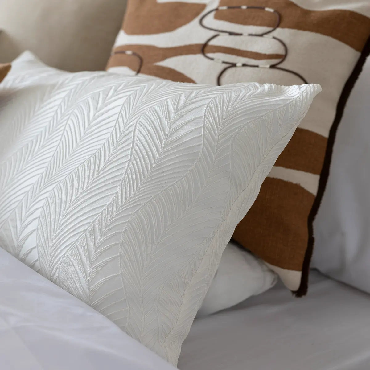 CONFORTER JACQUARD MODELO ARIEL MARFIL SANDECO