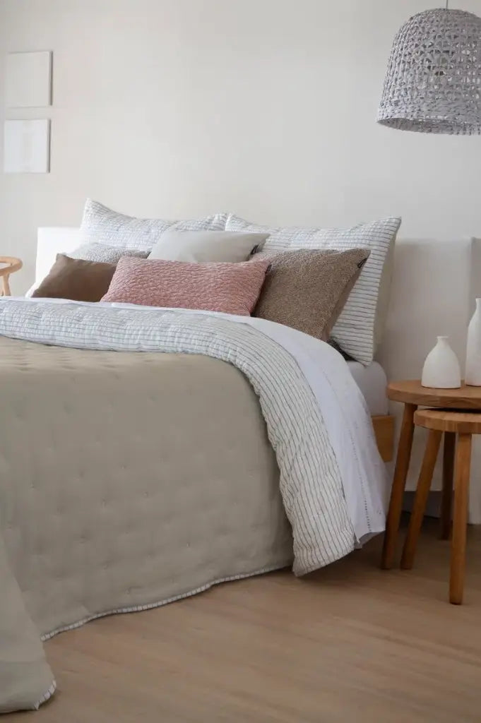 Colcha bouti reversible Royal beige – Ropa de cama premium | Textilov