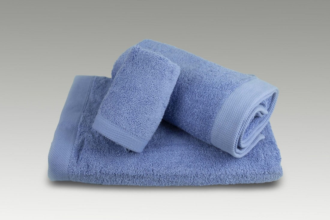 JUEGO DE TOALLAS 080 AZUL BURRITO BLANCO