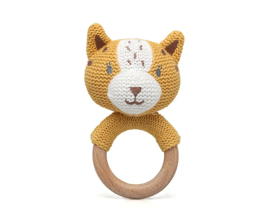 MORDEDOR SONAJERO TIGRE MADERA Y ALGODÓN 5820 MOSTAZA KIOKIDS