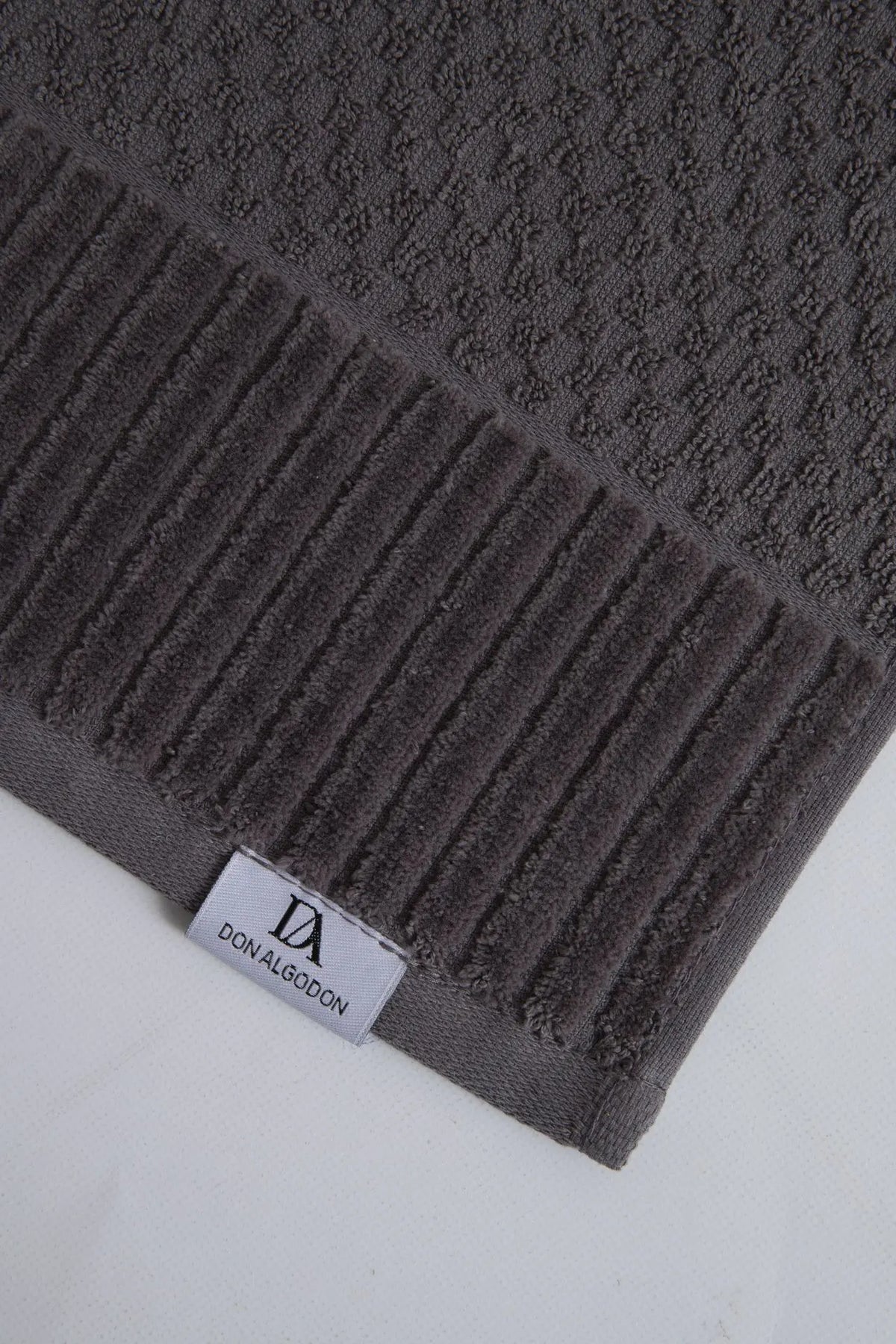 JUEGO DE TOALLAS JACQUARD DAPHNE GRIS DON ALGODÓN