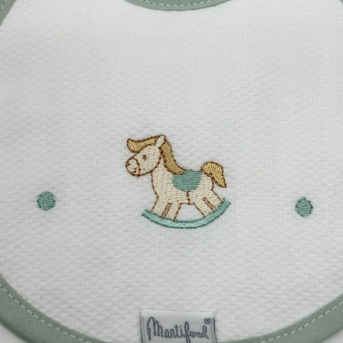 PACK 2 BABEROS PARA BORDAR BAB 34 B04/2 BLANCO-VERDE MARTIFANEL