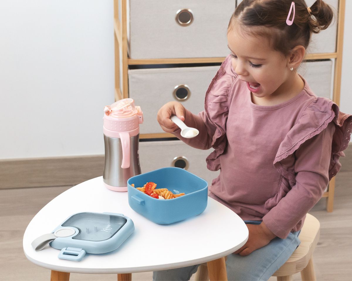 CAJA ALMUERZO BEBÉ 750ML 3536 AZUL KIOKIDS