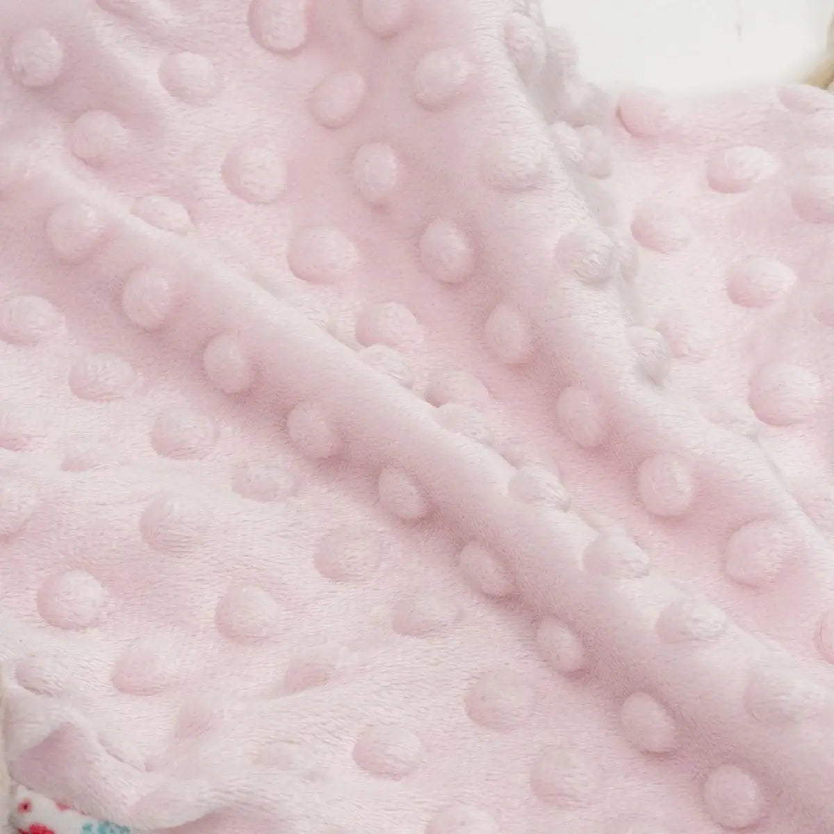 DOU DOU CASCABEL BEAR MODELO FLORES PETALOS ROSA INTERBABY